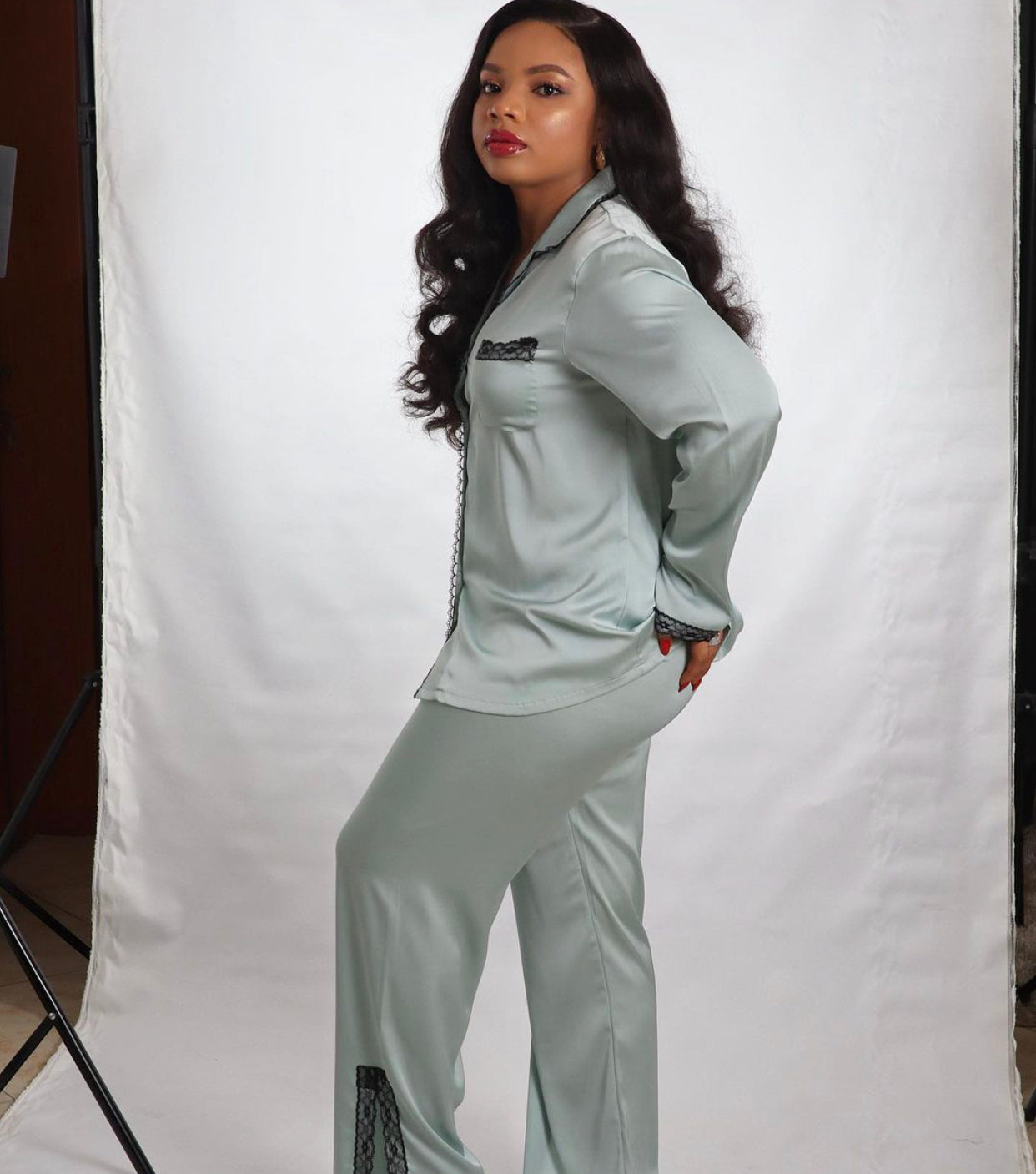 New..Truth Lounge Set