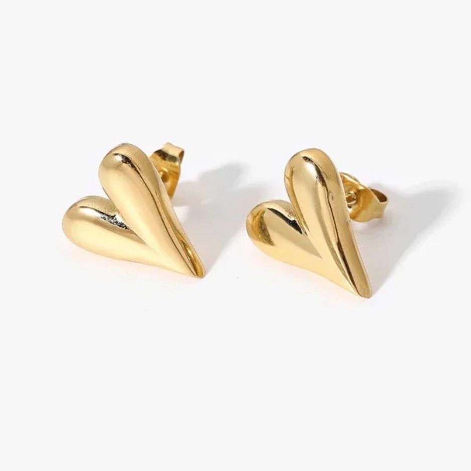 “Lover’s Heart Stud Earrings”